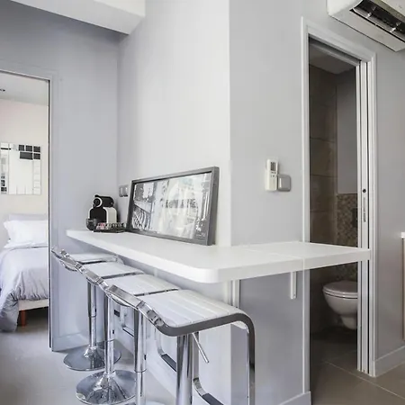 Habitat Parisien - Opera Galeries Lafayette Apartment Paris