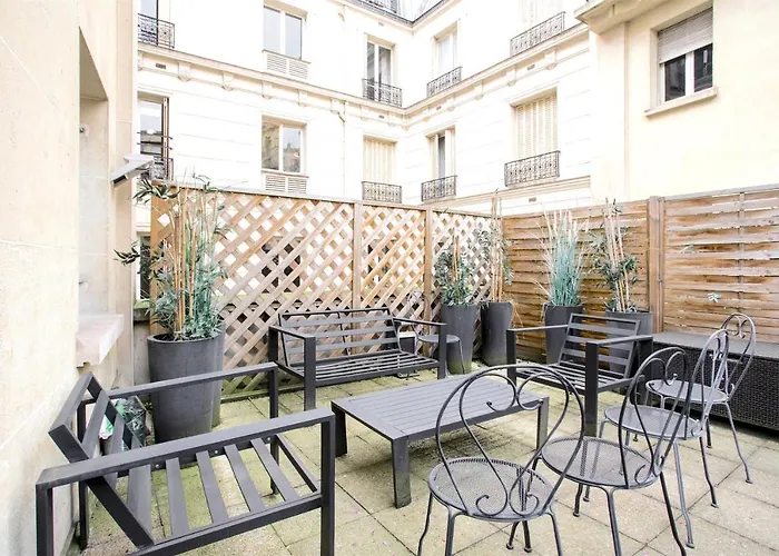 Habitat Parisien - Opera Galeries Lafayette Paris